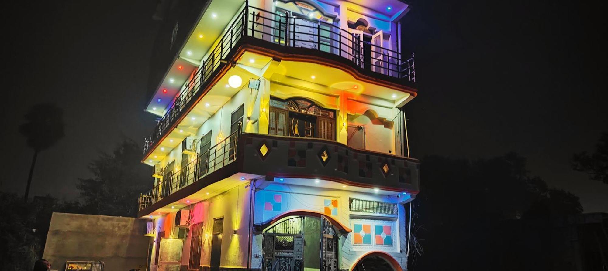 Ramayana Grand Hotel Ayodhya Buitenkant foto